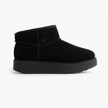 Load image into Gallery viewer, Ladies Skechers Slip-ins Boot KEEP COZY Available in 2 colours!!