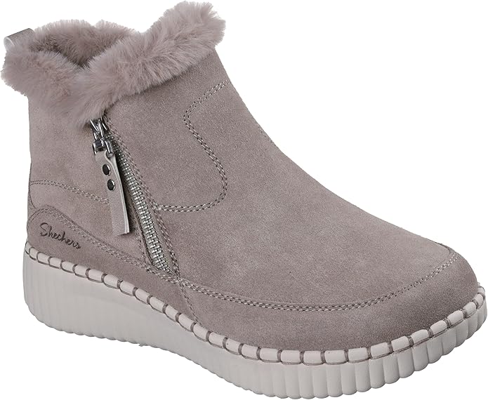 Ladies Skechers Relaxed fit boot Wilshire Blvd- FRESH ZIP Available in 2 colours!