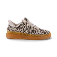 Load image into Gallery viewer, Ladies Skechers Slip-ins Snoop Dogg: NATURE GIRLZ
